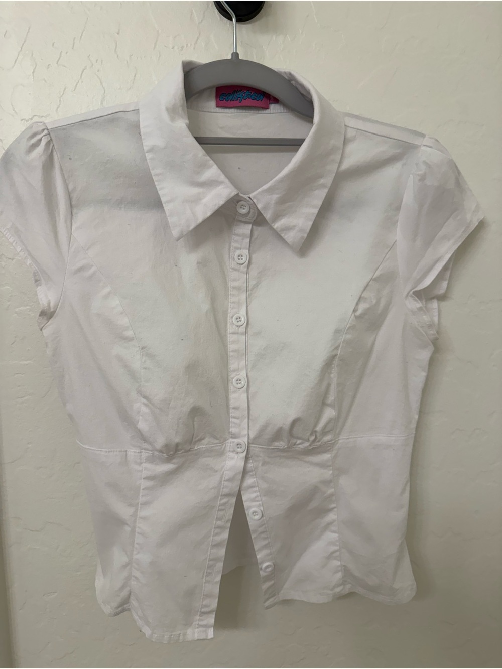 LIKE NEW! EDIKTED Cropped Cap Sleeve Button-Front Shirt - White XS